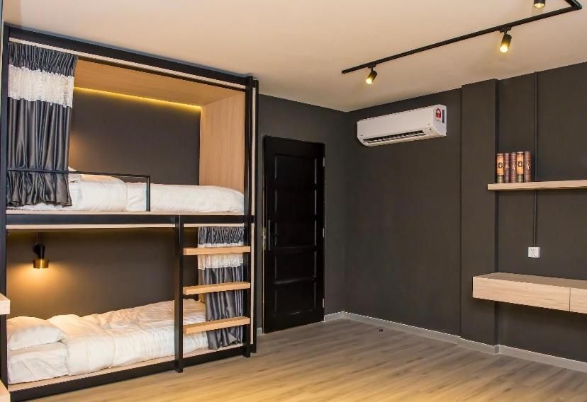 Rumah Tetamu Bunk Bunk Malacca Εξωτερικό φωτογραφία